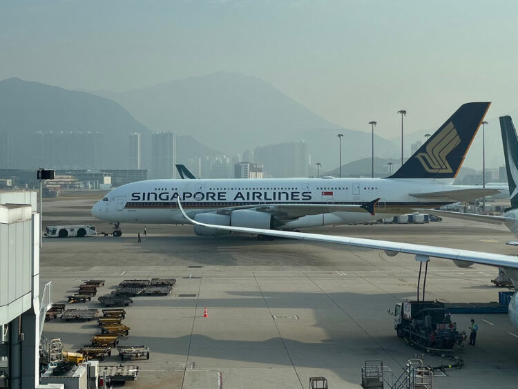 Singapore Airlines Airbus A380 Flugzeug Hongkong Airport 3