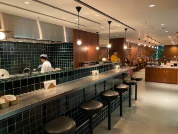 Cathay Pacific The Deck Business Class Lounge Hongkong Noodle Bar