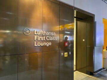 Lufthansa First Class Lounge A13 Frankfurt Eingang Zur Lounge