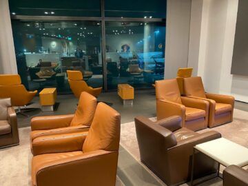 Lufthansa First Class Lounge A13 Frankfurt Sitzbereich