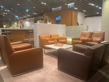 Lufthansa First Class Lounge A13 Frankfurt Sitzkombi4