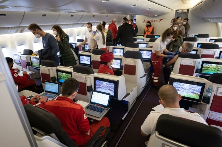 Austiran Airlines Boeing 777 200er Business Class Kabine Layout Impfkampagne Copyright