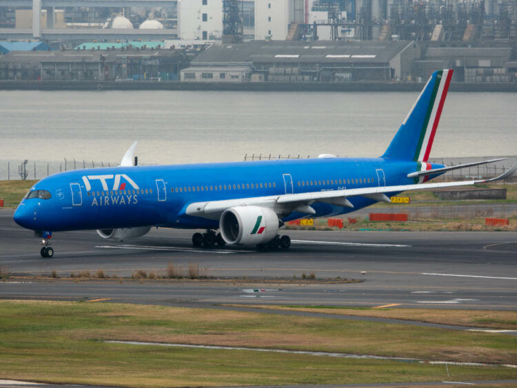 Flugzeug Ita Airways Airbus A350 900