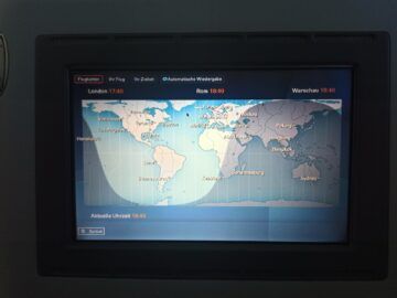 Lot Polish Airlines Business Class Boeing 787 8 Entertainment Fluginfo Tag Nacht