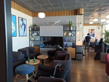 Lot Polish Airlines Business Class Lounge Mazurek Warschau Aviation Eck