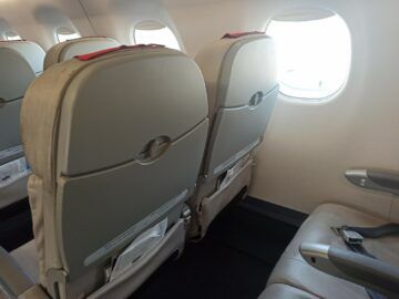 Lot Polish Airlines Embraer E190 Business Class Sitze Hinten