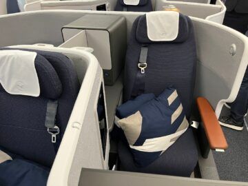 Lufthansa Airbus A350 Allegris Business Class Classic Sitz Doppel Gang