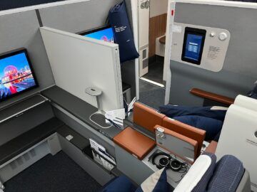 Lufthansa Airbus A350 Allegris Business Class Trennwand