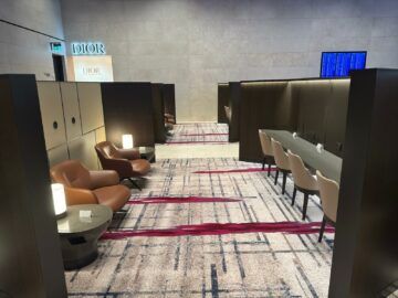 Qatar Airways Al Mourjan Business Lounge The Garden Arbeitsplaetze2