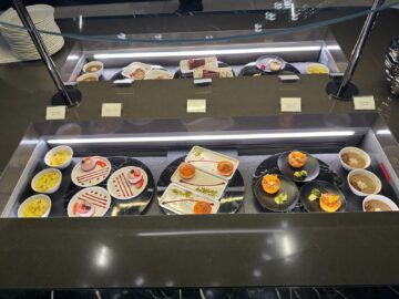 Qatar Airways Al Mourjan Business Lounge The Garden Dessert