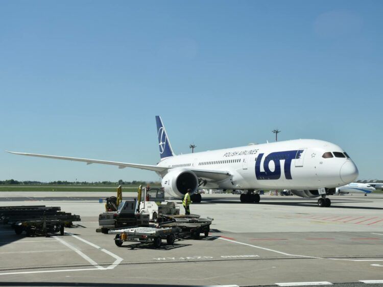Lot Polish Airlines Flugzeug Boeing 787 Warschau