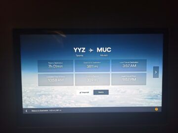 Lufthansa Allegris Business Class Airbus A350 Entertainmet Bildschirm Fluginformation