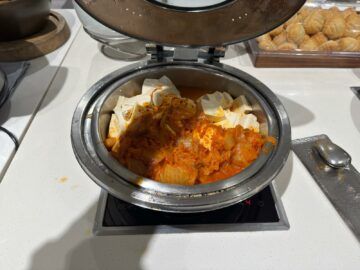 Korean Air Business Class Lounge East Seoul Incheon Kimschi Feta