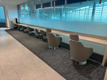 Korean Air Prestige Class Lounge East Seoul Incheon Arbeitstische