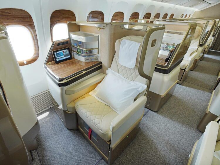 Emirates Boeing 777 Business Class Einzelsitz Copyright