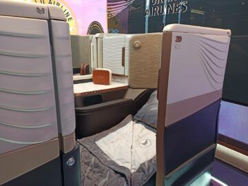 Turkish Airlines Crystal Business Class Farnborough Air Show Bett Seite