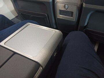 American Airlines Boeing 737 800 Domestic First Class Sitz 6