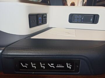 Condor Airbus A330neo Business Class Sitz 5