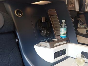 Condor Airbus A330neo Business Class Sitz 9
