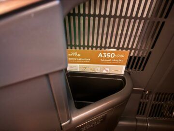 Etihad Airways Business Class Airbus A350 1000 Ablagefach