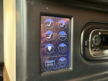 Etihad Airways Business Class Boeing 787 Einstellungen Sitz Display