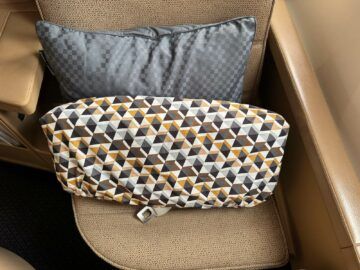 Etihad Airways Business Class Boeing 787 Kissen