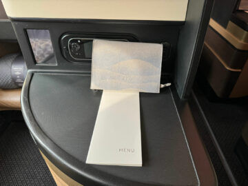 Etihad Airways Business Class Boeing 787 Menue Amenity Kit