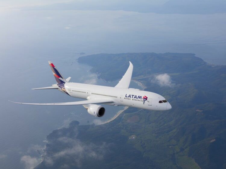 Latam Boeing 787 9 Copyright