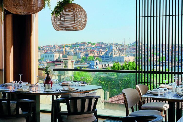 The Galata Istanbul Hotel Mgallery Restaurant Aussicht Copyright