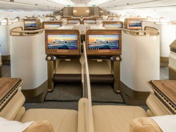 Emirates Airbus A350 900 Business Class Kabine Hinten Copyright