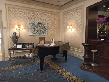 Steigenberger Icon Frankfurter Hof Autorenbar Fluegel