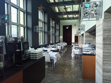 Sofitel Munich Bayerpost Schwarz Weiz 1