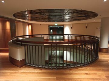 Conrad Hamburg Flur Treppen