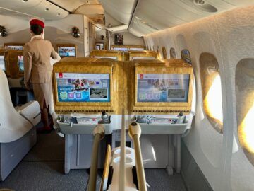 Emirates Boeing 777 300er Business Class Kabine 5
