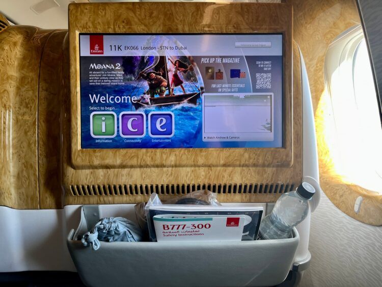 Emirates Boeing 777 300er Business Class Monitor 1