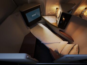 Etihad Airbus A321lr First Class Suite Bett Copyright