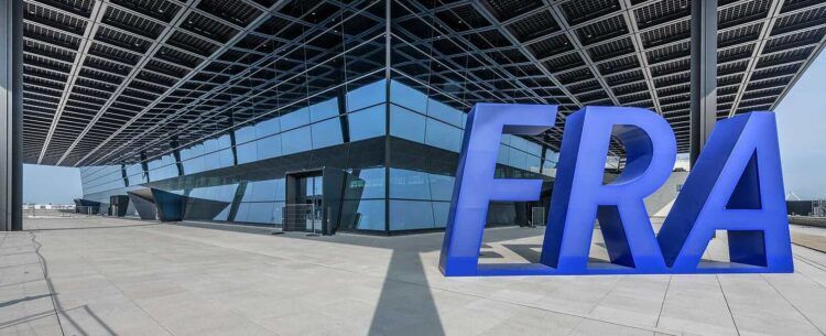 Fraport Frankfurt Airport Terminal 3 Fra Schriftzug Copyright