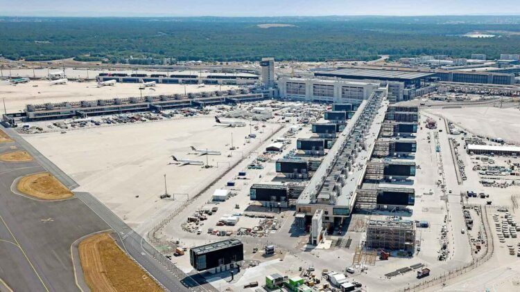 Fraport Frankfurt Flughafen Luftaufnahme Baustelle Copyright