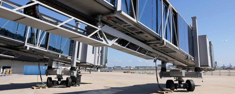 Fraport Frankfurt Flughafen Terminal 3 Fluggastbrücke