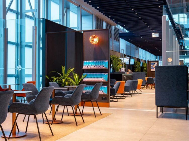 Lot Polish Airlines Warschau Business Lounge Polonez Copyright 8