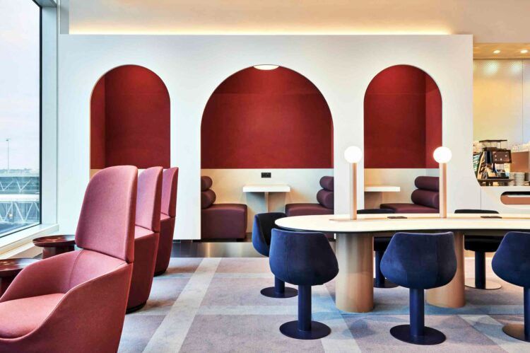 Oneworld Lounge Amsterdam Copyright