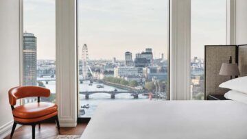Park Hyatt London River Thames King Corner River View Copyright
