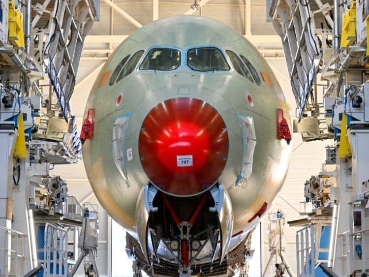 Qantas Airbus A350 1000ulr Toulouse Montage Copyright