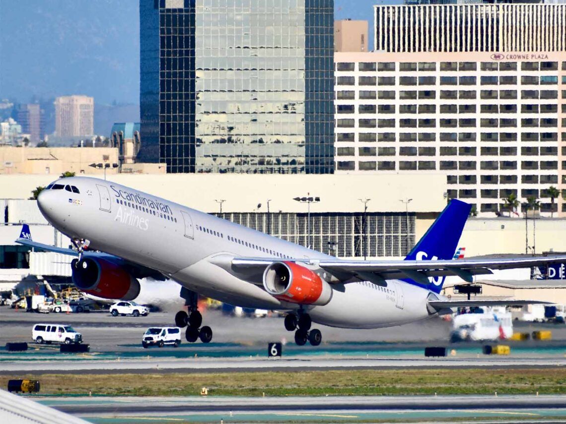 Sas Scandinavian A330 Unsplash