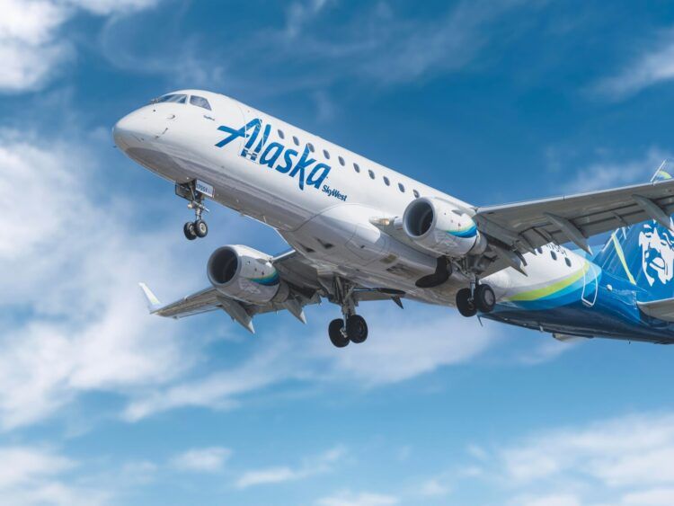 Alaska Airlines Embraer Erj 175 Flugzeug Unsplash