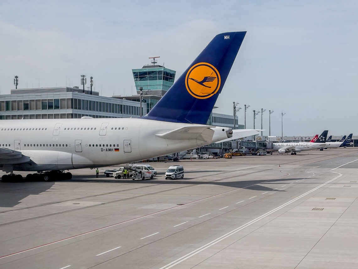 Lufthansa Airbus A380 Flugzeug Muc Flughafen
