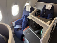 Lufthansa Allegris Business Class Airbus A350 Privacy Seat Sitz 11k