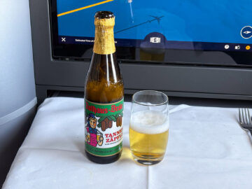 Lufthansa Allegris Business Class Airbus A350 Rothaus Bier