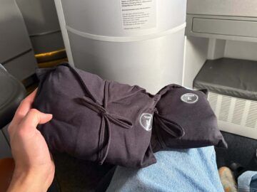 Lufthansa Allegris First Class Pyjama Schlafanzug