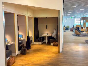 Lufthansa Senator Lounge Berlin Arbeitsplaetze